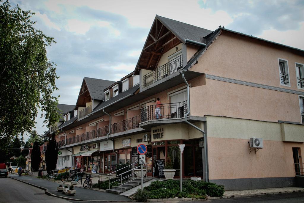 Wolf Hotel Sárvár Extérieur photo